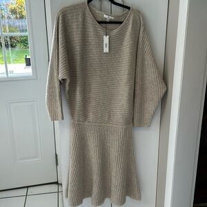Women’s banana republic sweater dress sz medium